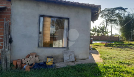 Chácara à venda com 2 quartos, sendo 1 suíte,  no Centro, Gramadinho, SP