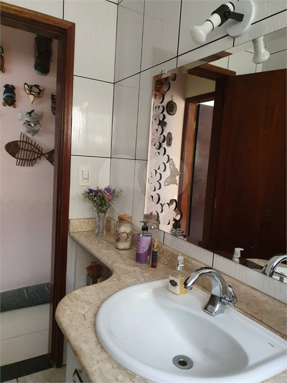Sobrado à venda com 3 quartos, sendo 1 suíte, em Tremembé, São Paulo, SP