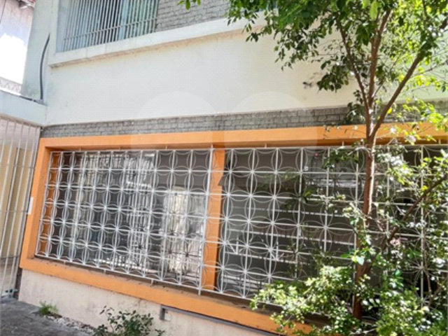 Casa à venda com 3 quartos, sendo 1 suíte,  em Brooklin, São Paulo, SP