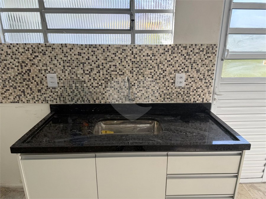 Casa Térrea à venda ou para alugar com 2 suítes em Alvinópolis, Atibaia, SP