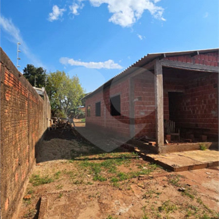Casa à venda com 3 quartos, sendo 1 suíte, em Vila Áurea, Ponta Porã, MS