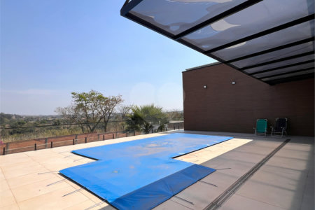 Casa à venda com 3 quartos, sendo 2 suítes, no condomínio Terras de Mont Serrat, Salto - SP