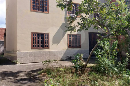 Casa à venda ou para alugar com 4 quartos, sendo 2 suítes, em Campo Grande, Rio de Janeiro, RJ