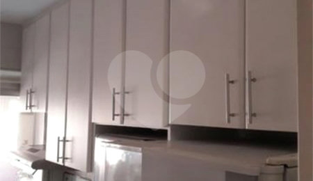 Apartamento à venda com 3 quartos, sendo 1 suíte,  em Cambuci, São Paulo, SP