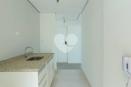 Apartamento para alugar com 2 quartos, sendo 1 suíte, em Sumarezinho, São Paulo, SP