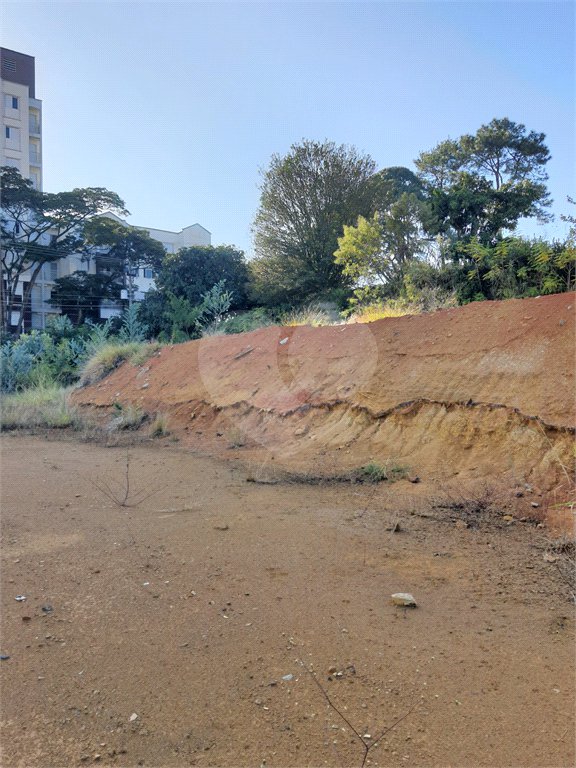 Terreno à venda em Vila Nivi, São Paulo, SP