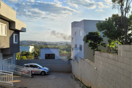 Casa à venda com 2 quartos em Jardim Santo Antônio, Atibaia, SP