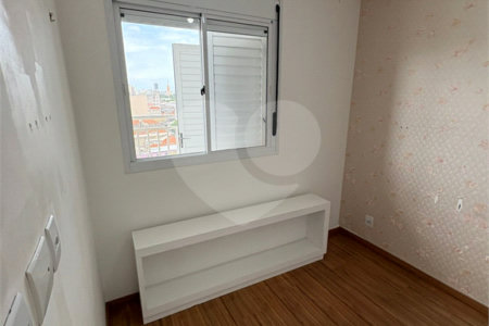 Apartamento à Venda na Rua Catumbi – 33m²