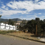 Terreno em Bom Jesus dos Perdões com 290 metros, excelente localização, pronto para construir