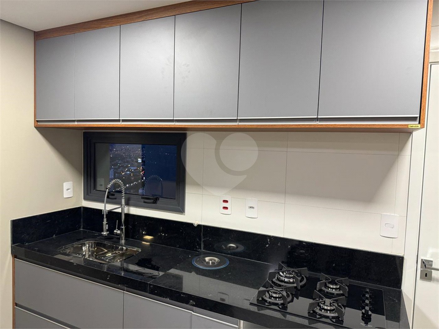Apartamento à venda com 3 suítes em Parque Campolim, Sorocaba, SP