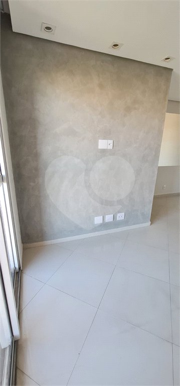 Apartamento à venda com 3 quartos em Vila Talarico, São Paulo, SP