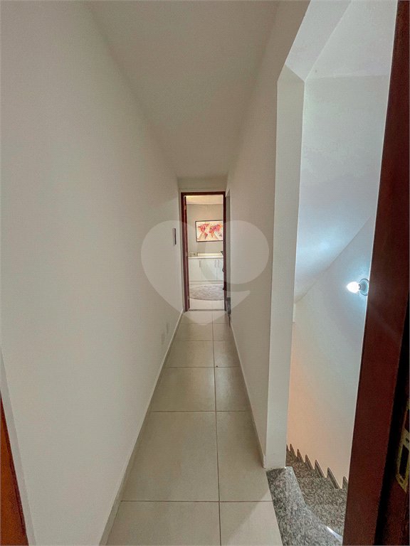 Casa à venda com 4 quartos, sendo 1 suíte, no condomínio Imperial Santa Cruz, Rio de Janeiro - RJ