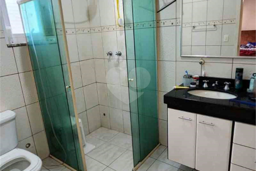 Casa à venda com 3 suítes no condomínio Quinta de Santo Antônio, São Paulo - SP