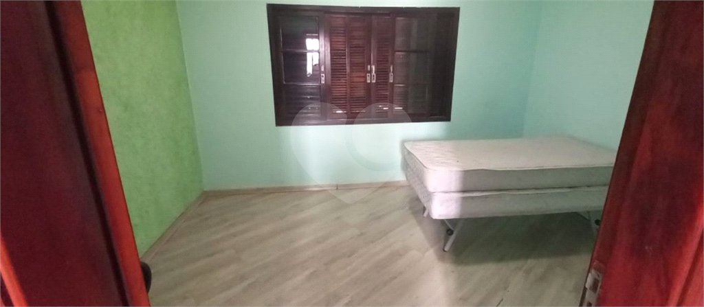 Sobrado para alugar com 3 quartos, sendo 1 suíte, em Parque Maria Domitila, São Paulo, SP
