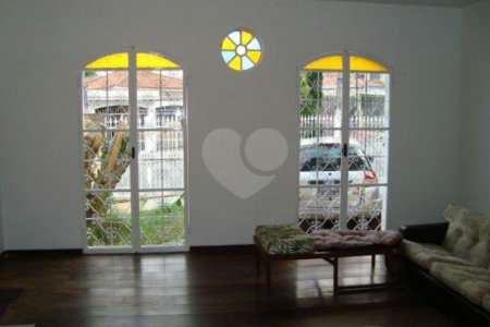 Casa Térrea à venda com 3 quartos, sendo 1 suíte, em Tucuruvi, São Paulo, SP
