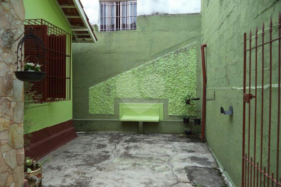Sobrado à venda com 2 quartos em Vila Irmãos Arnoni, São Paulo, SP