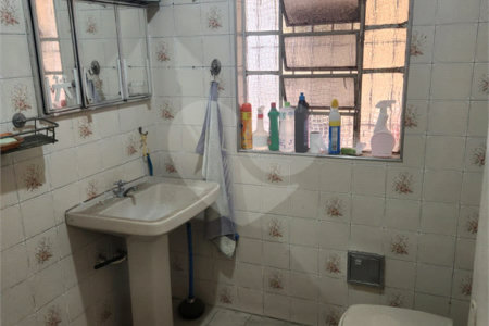Casa à venda com 3 quartos, sendo 2 suítes, em Lapa, São Paulo, SP