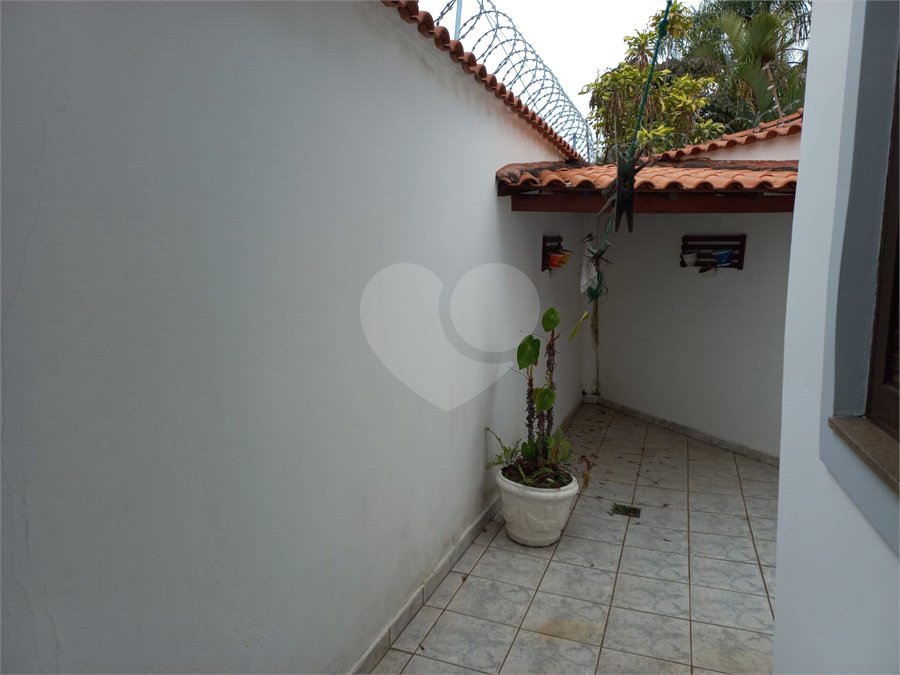 Sobrado à venda ou para alugar com 4 quartos, sendo 1 suíte,  em Barro Branco (zona Norte), São Paulo, SP
