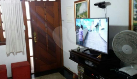 Sobrado à venda com 3 quartos, sendo 1 suíte,  em Vila Cruzeiro, São Paulo, SP