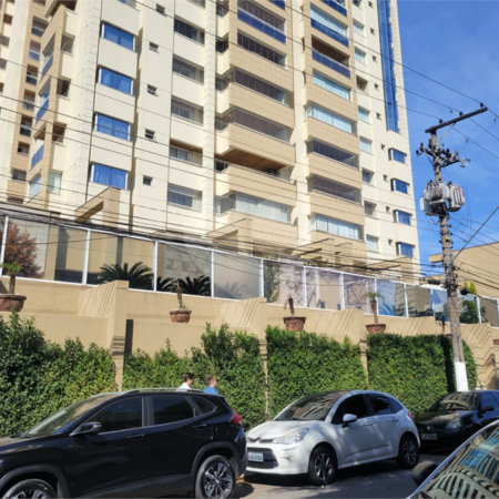 Apartamento à venda com 3 suítes no Centro, Santo André, SP