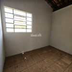 Chácara à venda com 2 quartos em Estância Santa Maria do Laranjal, Atibaia, SP