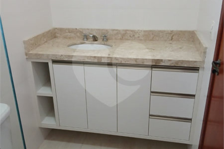 Casa à venda com 3 suítes no condomínio Brescia, Indaiatuba - SP