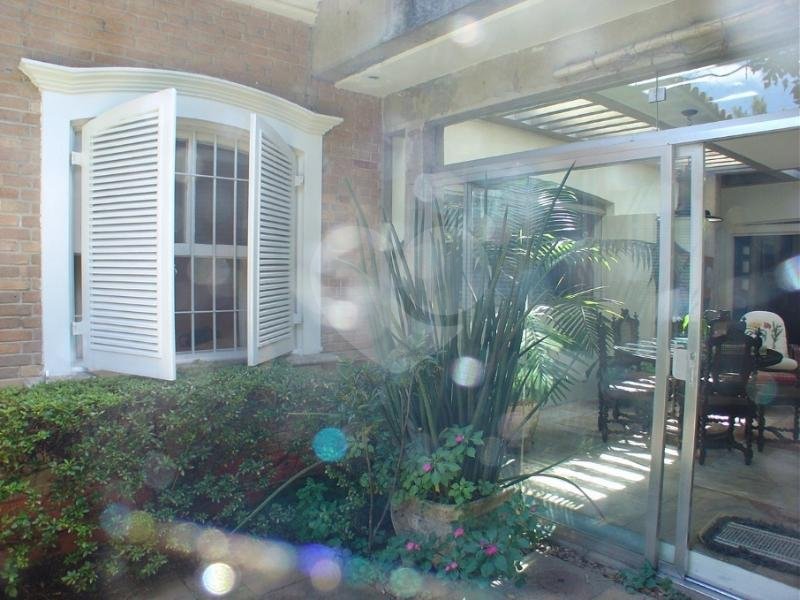 Casa à venda com 4 quartos, sendo 1 suíte, em Brooklin Velho, São Paulo, SP