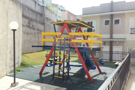 Casa à venda com 2 suítes no condomínio Residencial Taormina, São Paulo - SP