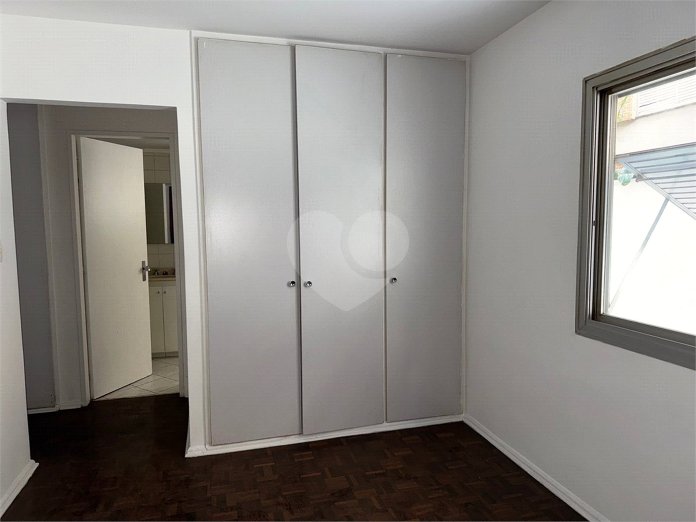 Apartamento à venda ou para alugar com 3 quartos, sendo 1 suíte,  em Jardim Paulista, São Paulo, SP