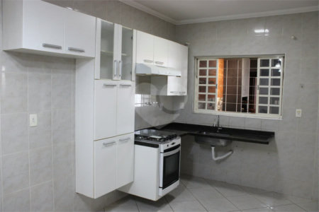 Casa à venda ou para alugar com 2 quartos em Jardim Santa Helena, Valinhos, SP