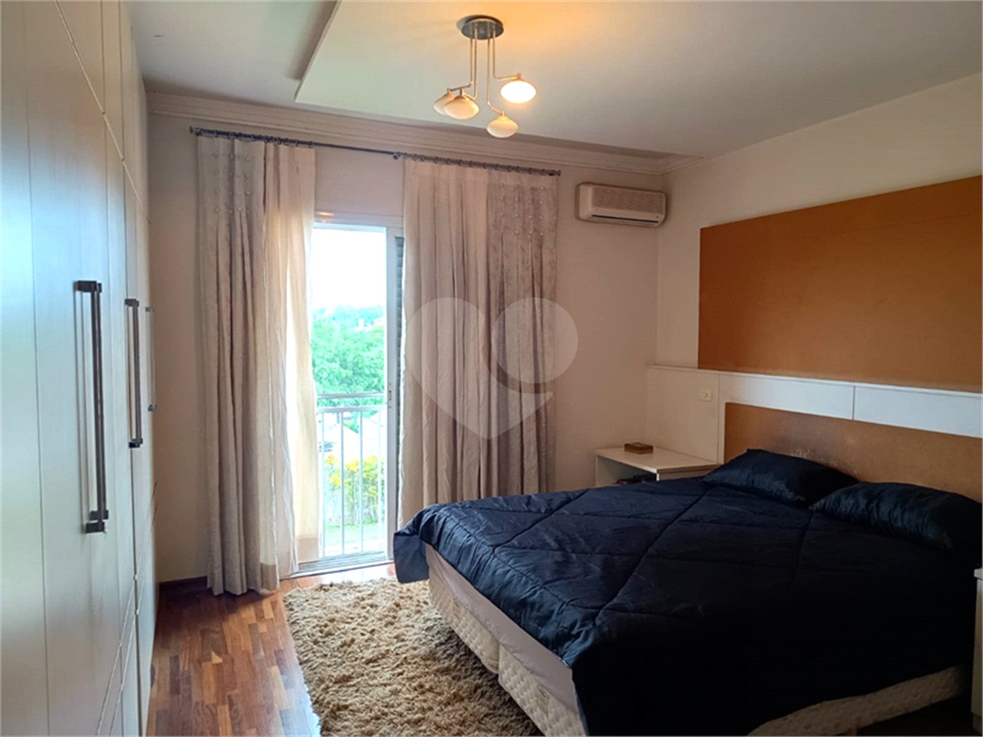 Casa Térrea à venda com 4 quartos, sendo 3 suítes, em Jardim Morumbi, São Paulo, SP