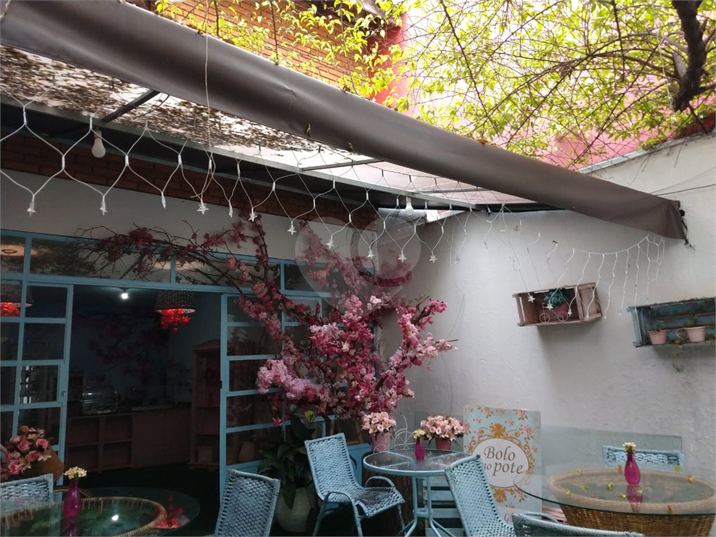 Sobrado à venda com 5 quartos, sendo 3 suítes,  em Jardim França, São Paulo, SP