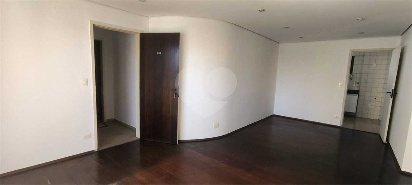 Apartamento à venda com 3 quartos, sendo 1 suíte, em Pinheiros, São Paulo, SP