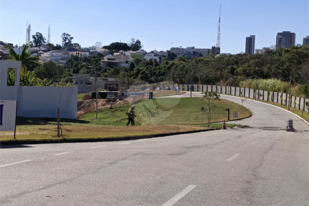 Terreno à venda no condomínio Bougainville, Sorocaba - SP