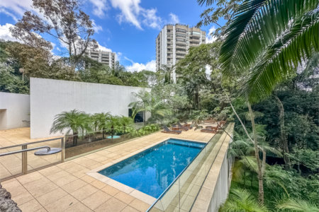Terreno à venda no condomínio Chácara Santa Helena, São Paulo - SP