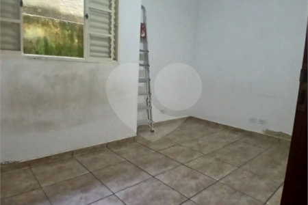 Casa à venda com 2 quartos em Jardim das Palmeiras, Atibaia, SP