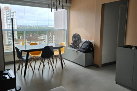 Apartamento à venda com 2 quartos, sendo 1 suíte,  em Loteamento Mogilar, Mogi das Cruzes, SP