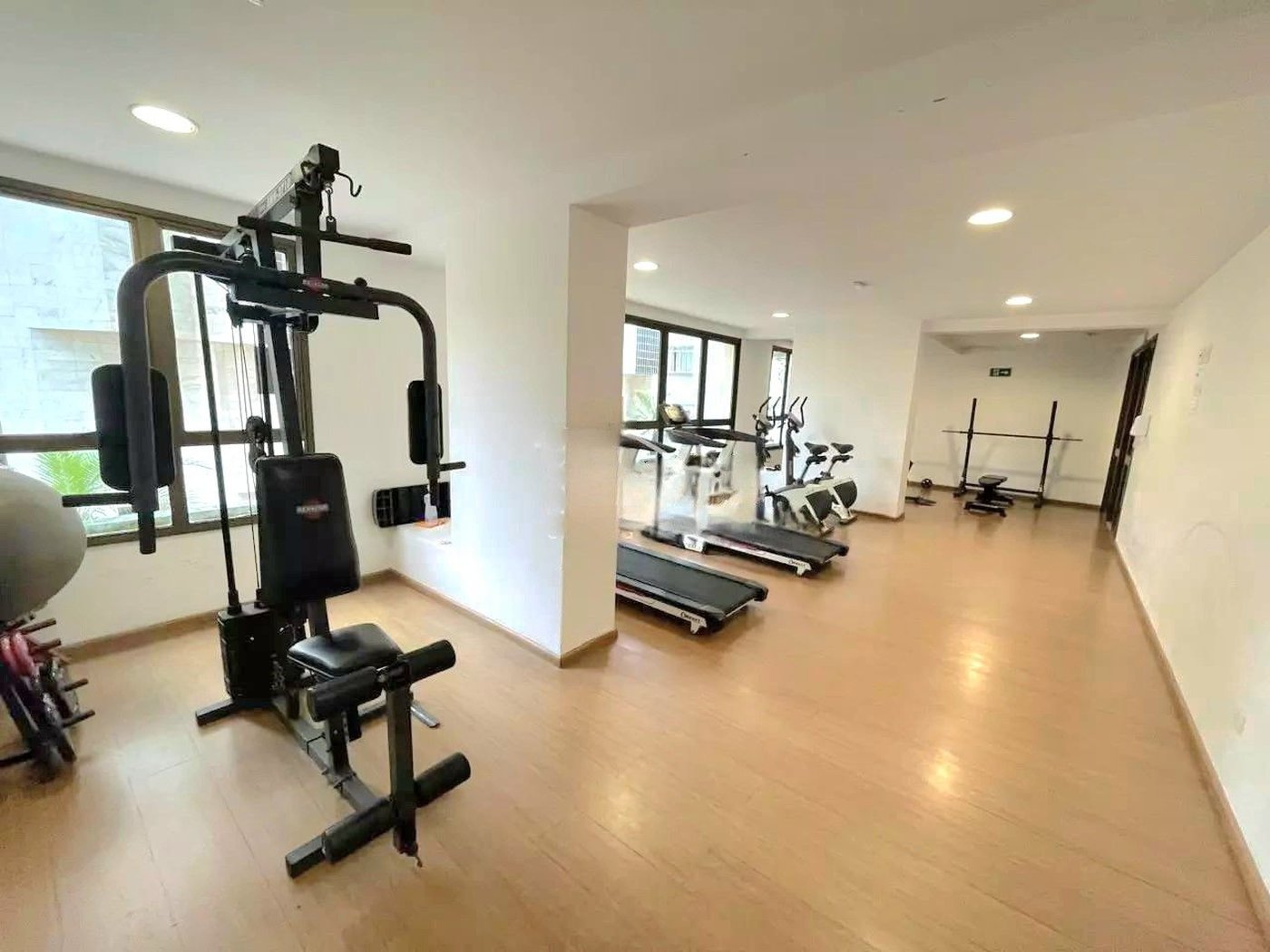 Apartamento com 2 dormitórios à venda, 110 m² por R$ 1.150.000,00 - Gonzaga - Santos/SP