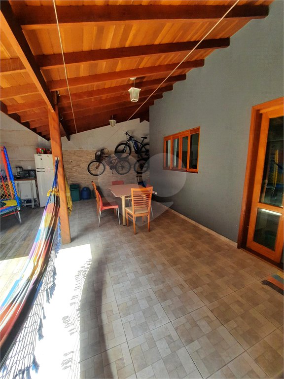 Sobrado à venda com 3 quartos, sendo 1 suíte,  em Jardim Nathalie, Mogi das Cruzes, SP