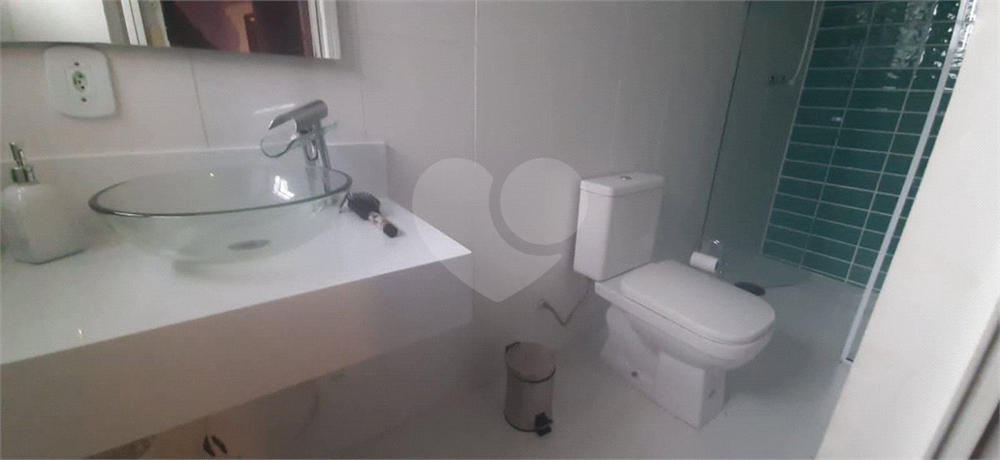 Casa à venda com 3 quartos, sendo 2 suítes, em São Vicente, Mairiporã, SP