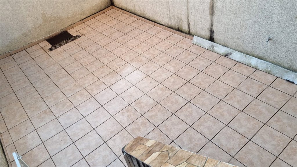 Casa à venda com 3 quartos, sendo 1 suíte, em Jardim Umuarama, São Paulo, SP