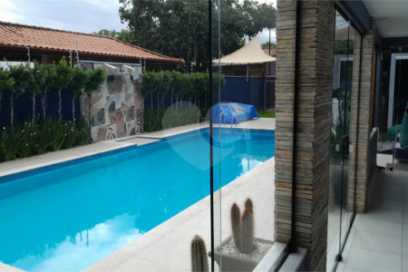 Casa à venda com 6 quartos, sendo 4 suítes, em Manguinhos, Armação dos Búzios, RJ