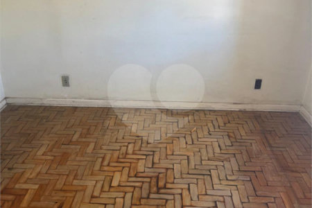 Casa à venda com 3 quartos em Socorro, São Paulo, SP