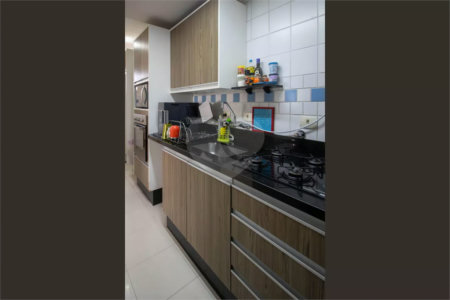 Duplex à venda com 2 suítes em Jardim Londrina, São Paulo, SP