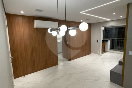 Apartamento à venda ou para alugar com 3 quartos, sendo 1 suíte, em Parque Industrial Tomas Edson, São Paulo, SP