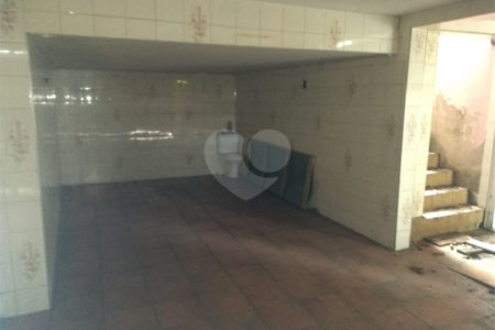 Sobrado à venda com 6 quartos em Jardim Imperial, São Paulo, SP