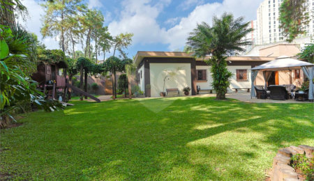Casa Térrea à venda com 1 quarto em Jardim Marajoara, São Paulo, SP