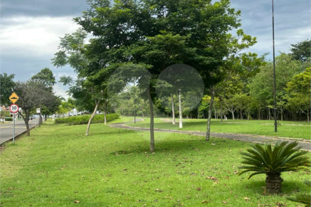 Casa à venda com 3 suítes no condomínio Campos do Conde Ii, Paulínia - SP