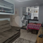 Apartamento no Condomínio Mont Royal