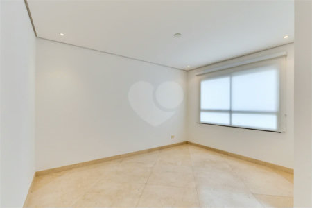 Apartamento à venda ou para alugar com 4 suítes em Alto da Boa Vista, São Paulo, SP